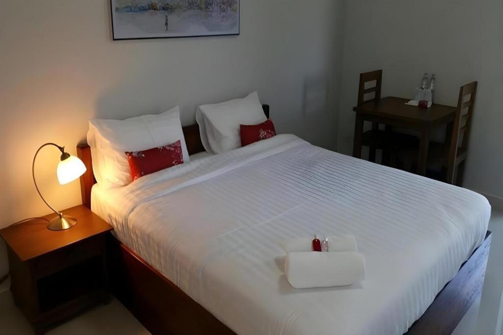 Iyara Residence Trat Buitenkant foto